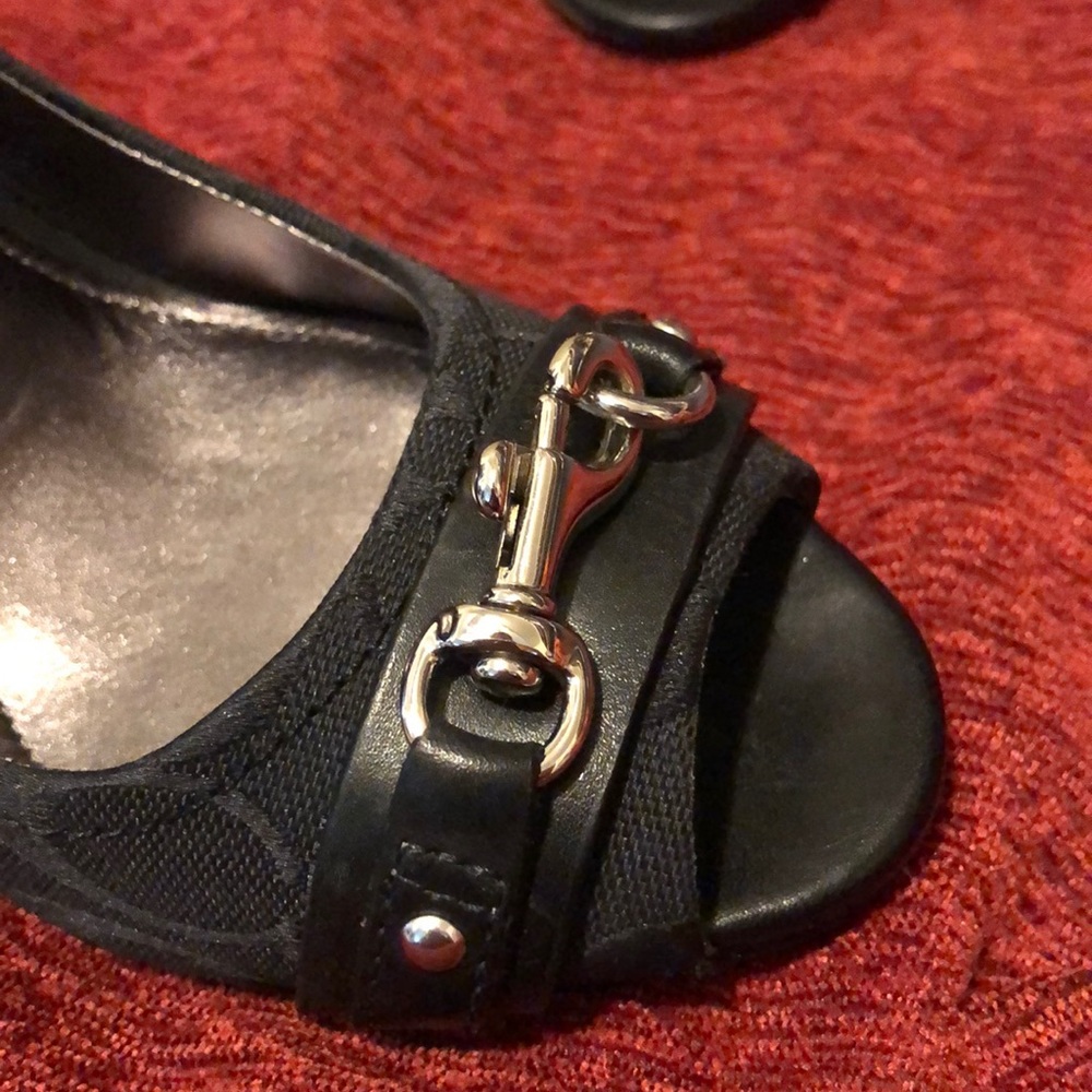 Coach 👠 - Picture 4 of 5